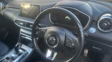 MG Hs 1.5 T-GDI PHEV Exclusive 5dr Auto Hatchback